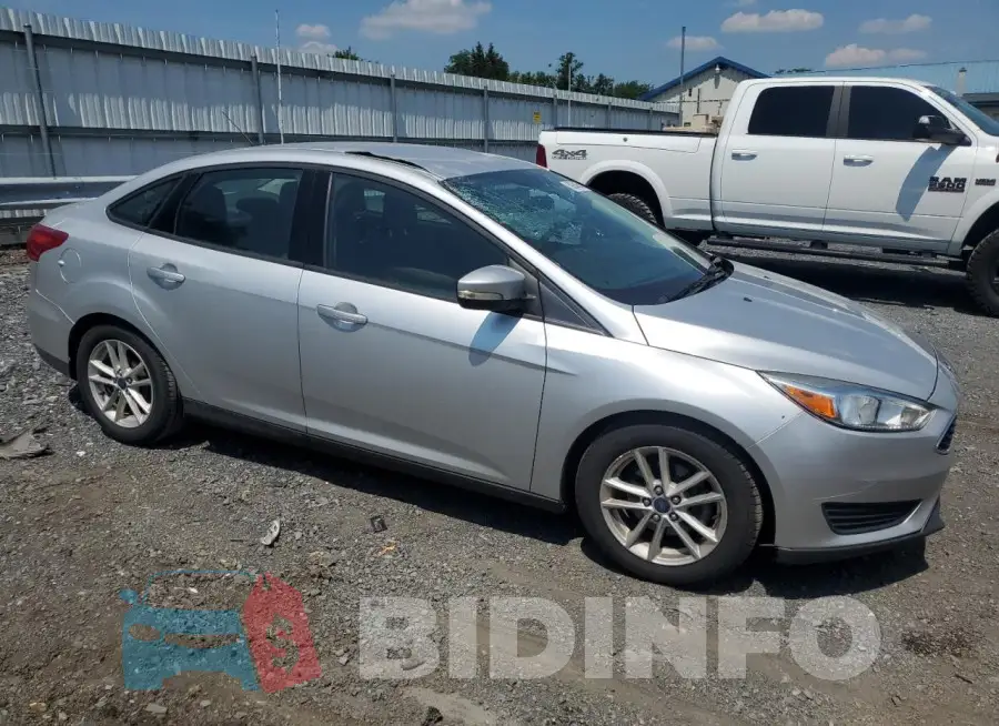 1FADP3F29GL354704 Photo# 4