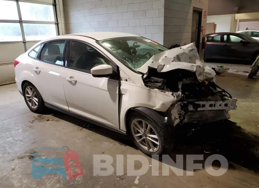 1FADP3F29JL268655 Photo# 4