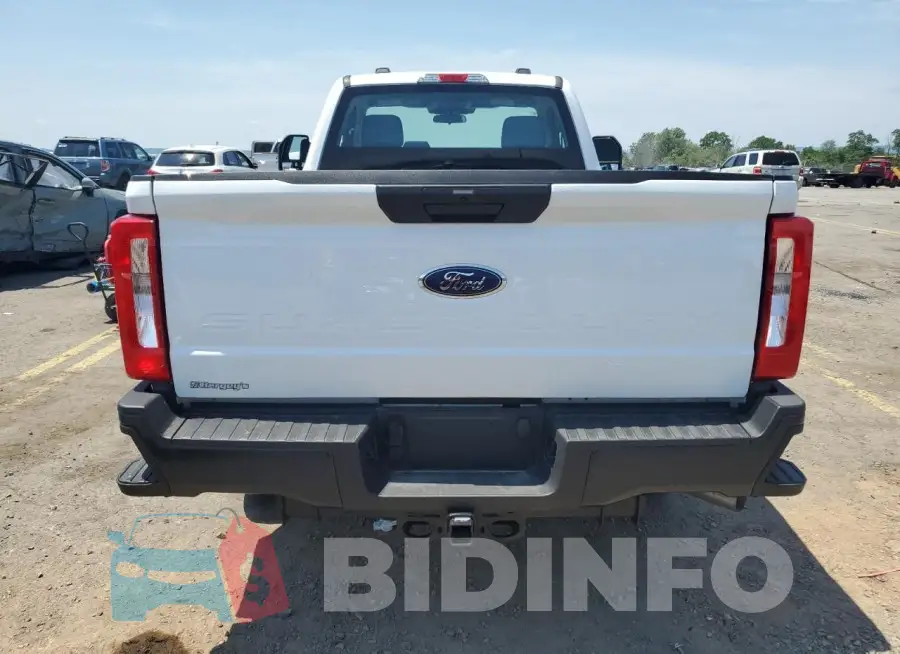 1FTBF2AA4PED40887 Photo# 6