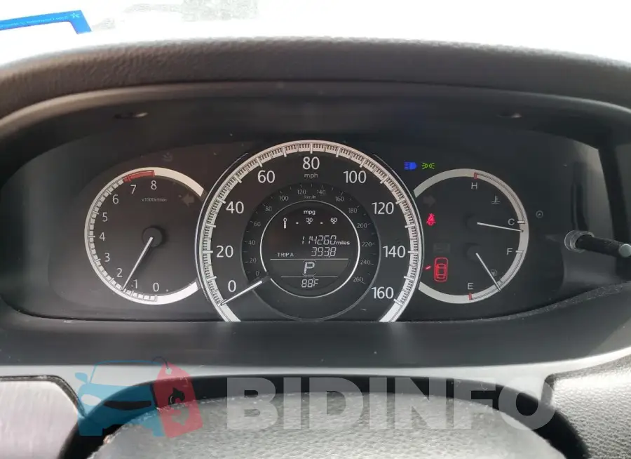 1HGCR2F83FA140107 Photo# 9