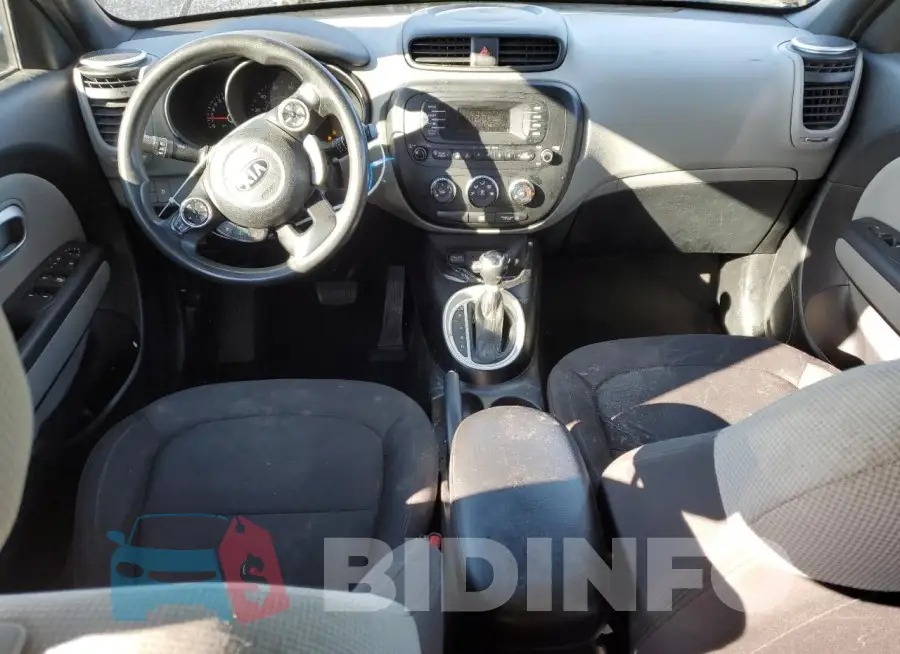 KNDJN2A26G7352566 Photo# 8