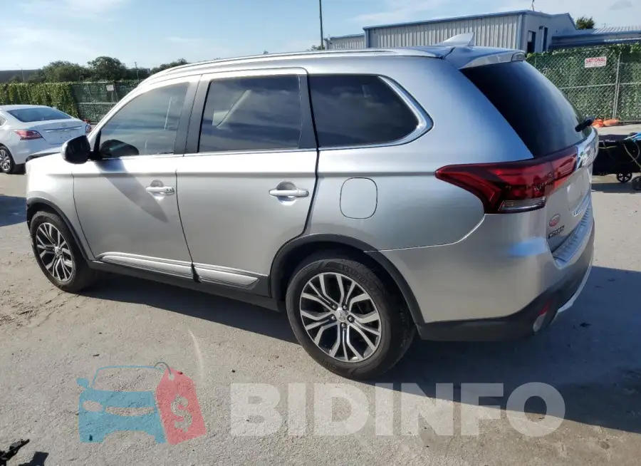JA4AD3A33JZ001539 Photo# 2