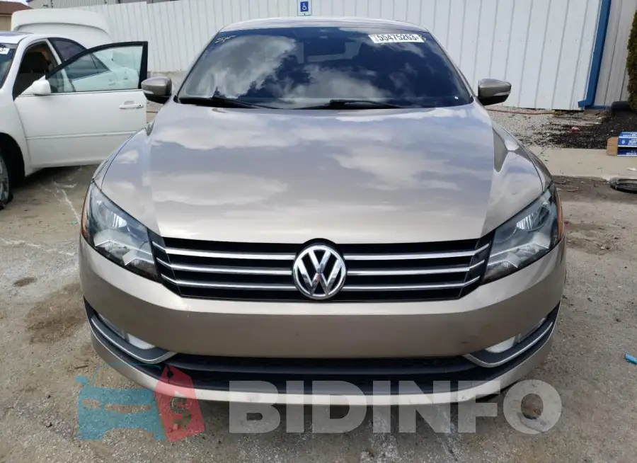 1VWAS7A38FC111335 Photo# 5