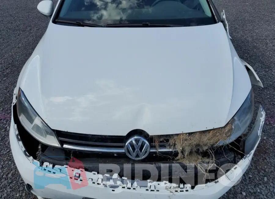 3VW2A7AU7FM040952 Photo# 11
