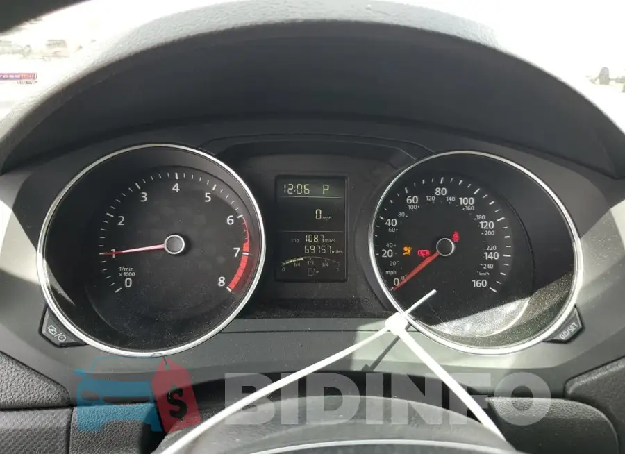 3VW2K7AJ3FM350793 Photo# 9