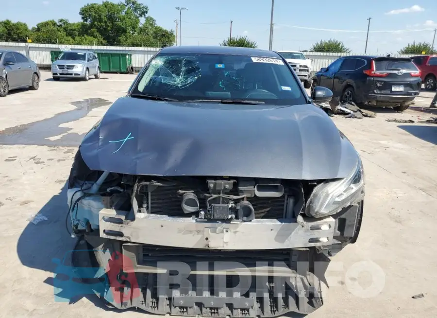 1N4BL4CV1KC208927 Photo# 5