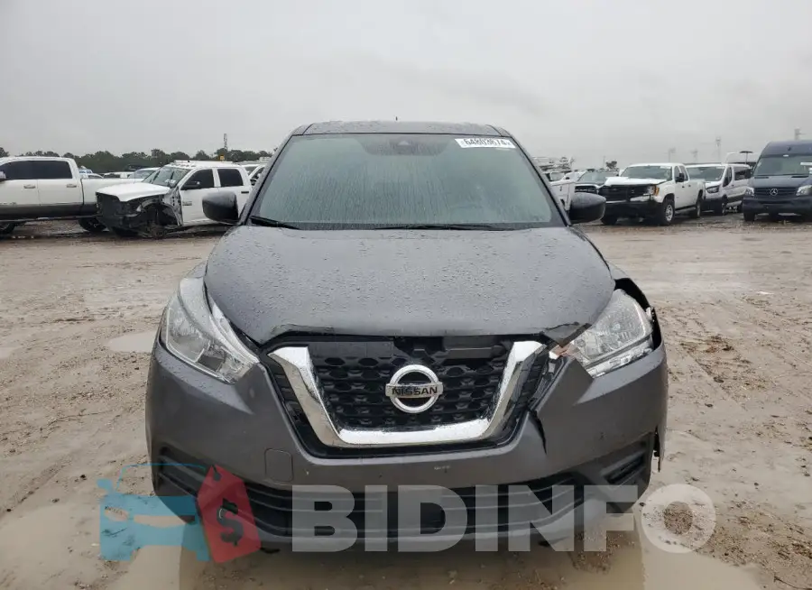 3N1CP5BV3LL572415 Photo# 5
