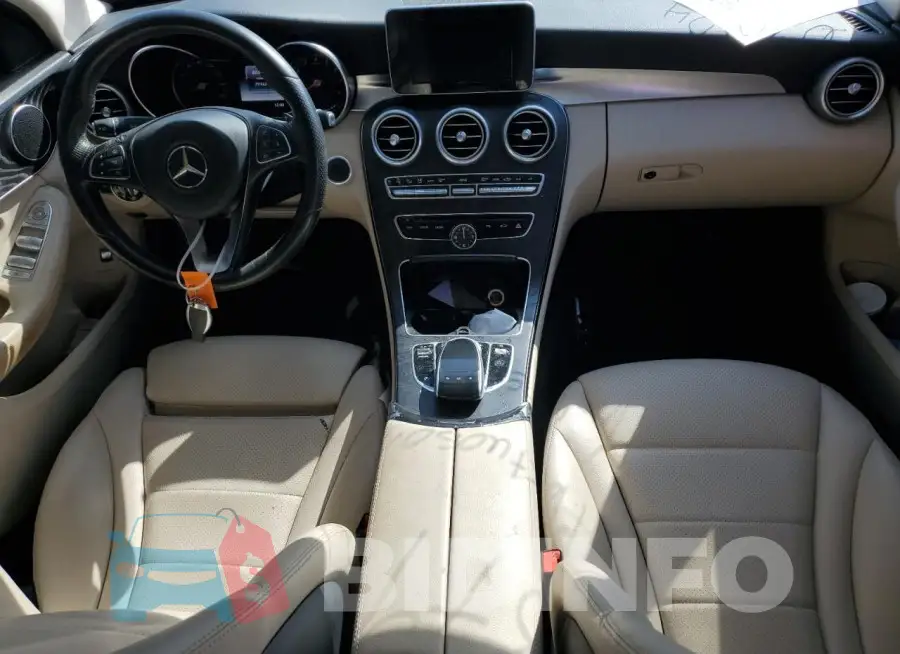 55SWF4JB1GU150953 Photo# 8