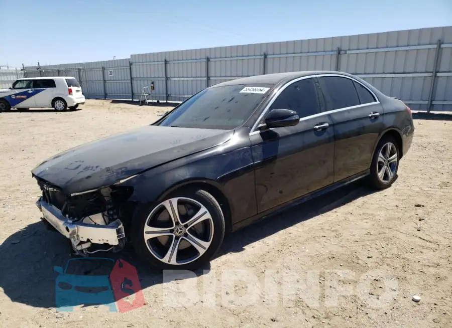 WDDZF4JB4HA240080 Photo# 1