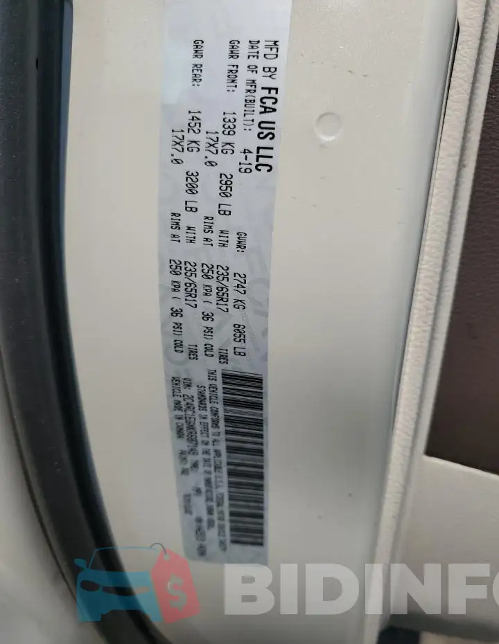 2C4RC1EGXKR687149 Photo# 13