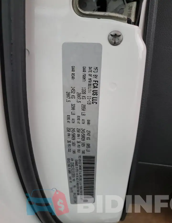 2C4RC1FG1LR133918 Photo# 13
