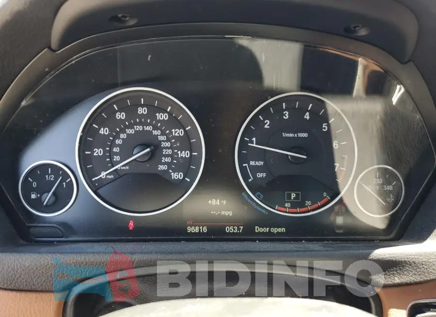 WBA8E3G50GNT80877 Photo# 9