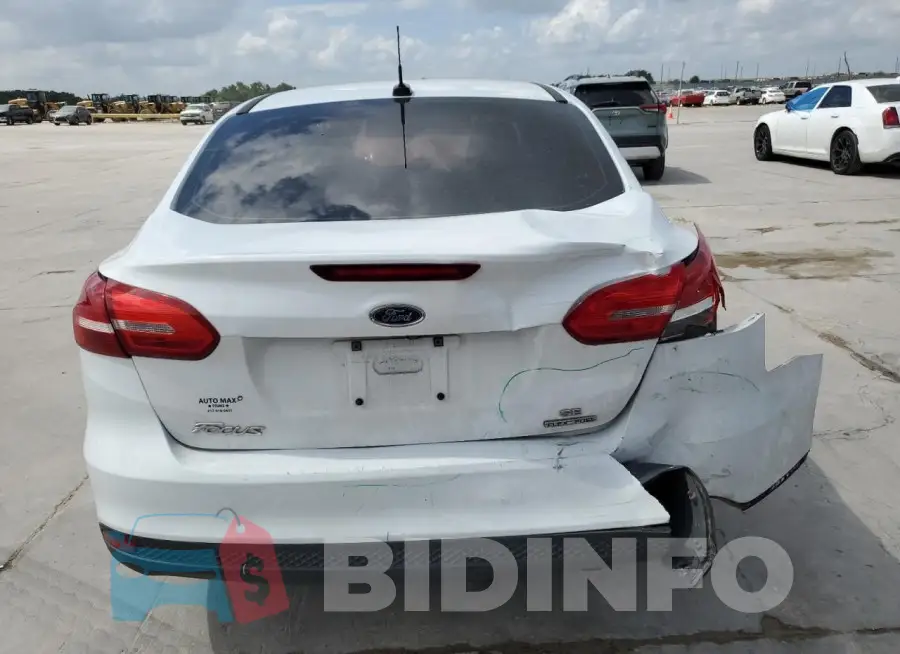 1FADP3F20GL344837 Photo# 6
