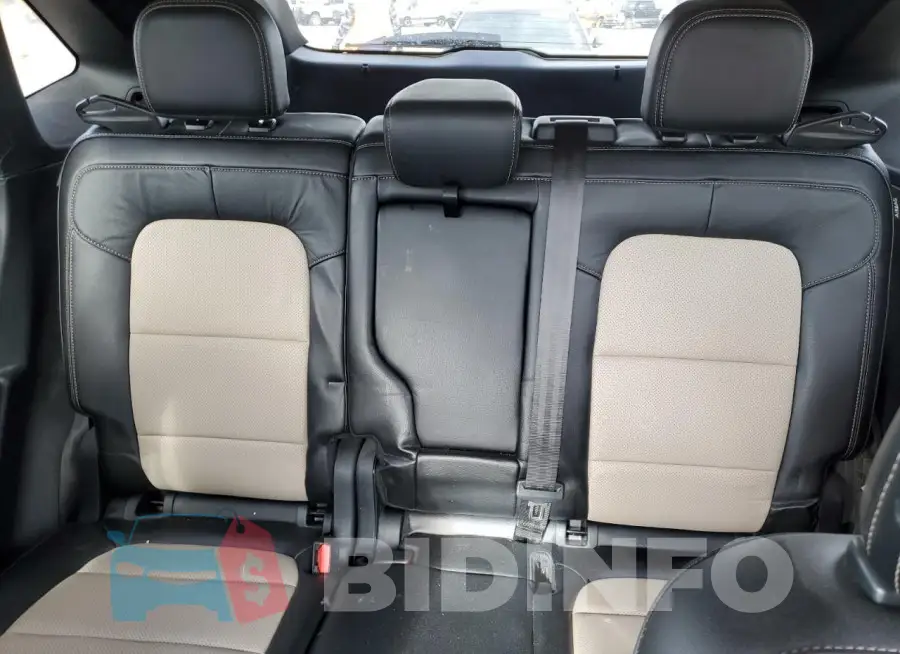 1FMCU9J95MUB11754 Photo# 10