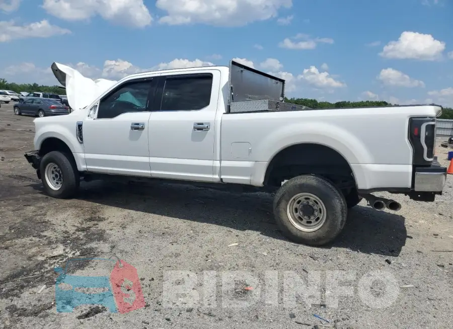 1FT7W2B61JEB90244 Photo# 2