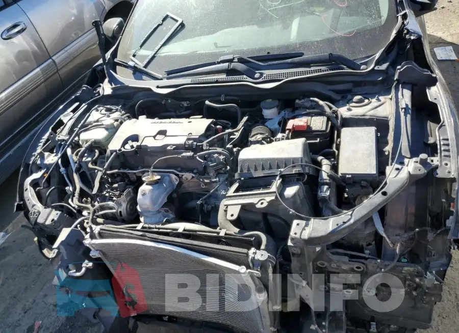 19XFC2F54GE235714 Photo# 11