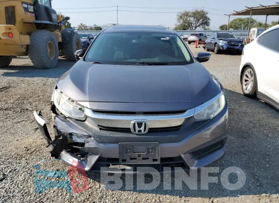 19XFC2F76HE207870 Photo# 5