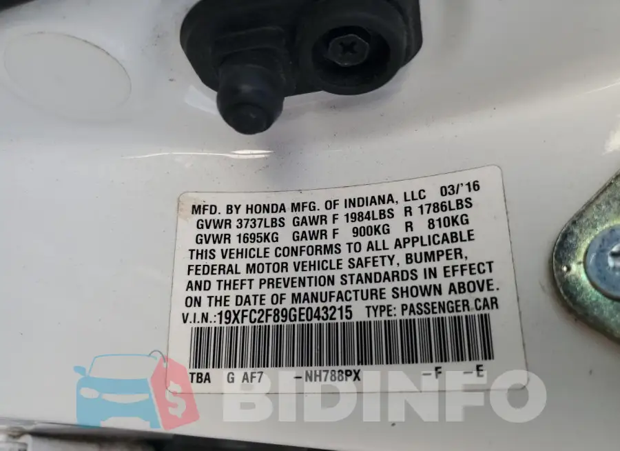 19XFC2F89GE043215 Photo# 12