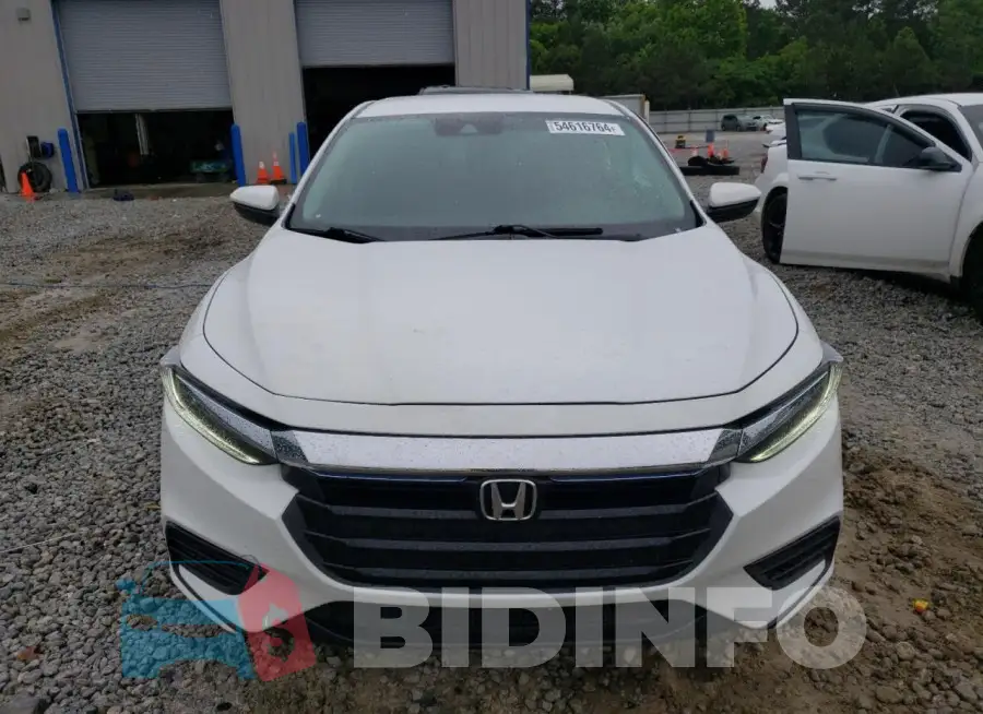 19XZE4F58NE010180 Photo# 5