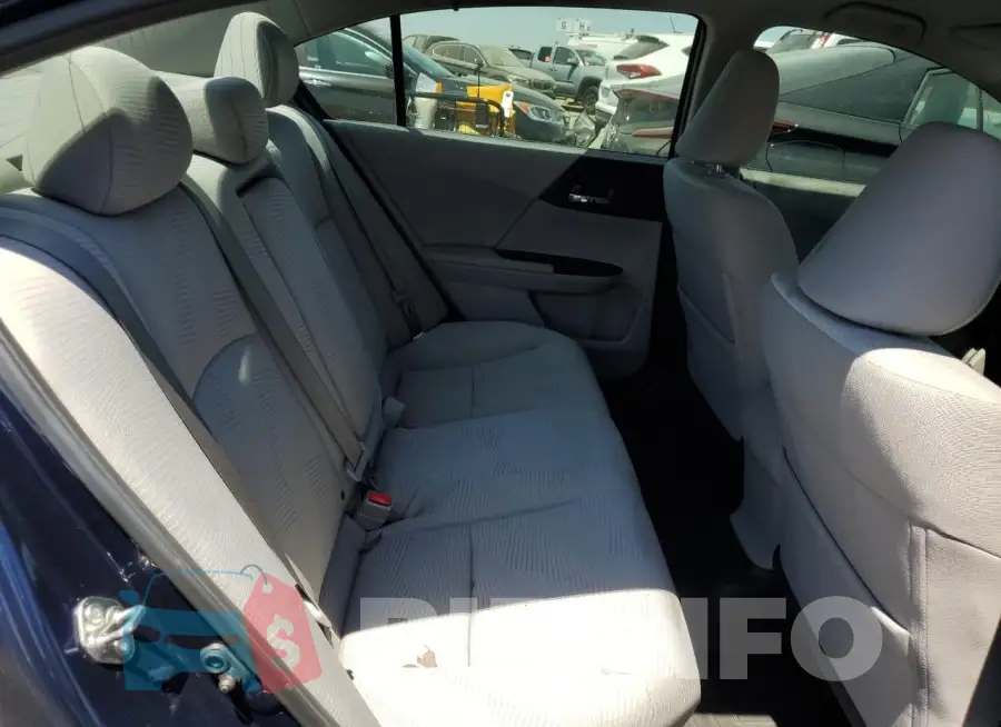 1HGCR2F34HA124344 Photo# 10