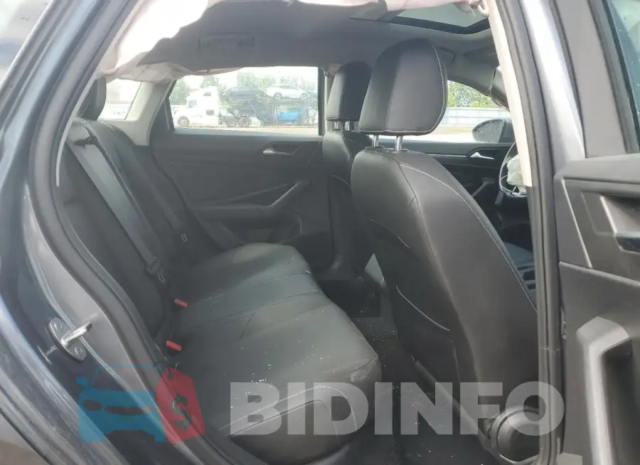 3VWE57BU9MM077837 Photo# 10