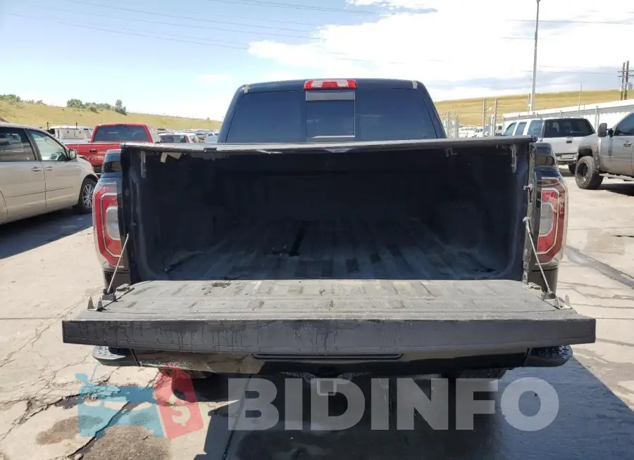 3GTU2PEJ4JG362318 Photo# 6