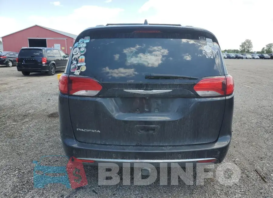 2C4RC1EGXHR753045 Photo# 6