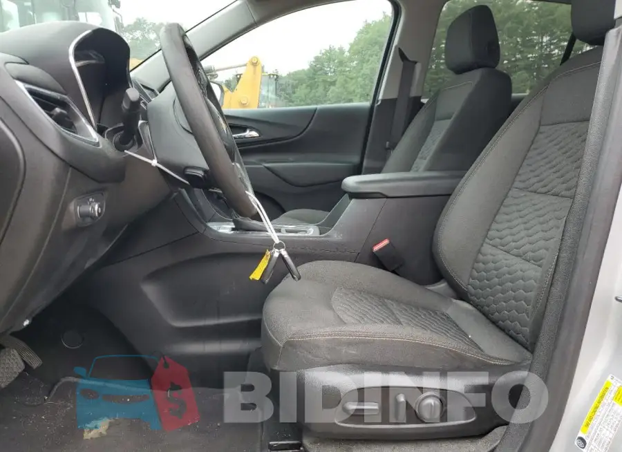 2GNAXUEV2M6126201 Photo# 7