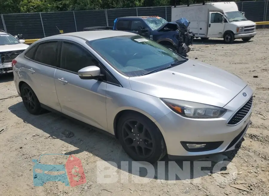 1FADP3F21GL208801 Photo# 4