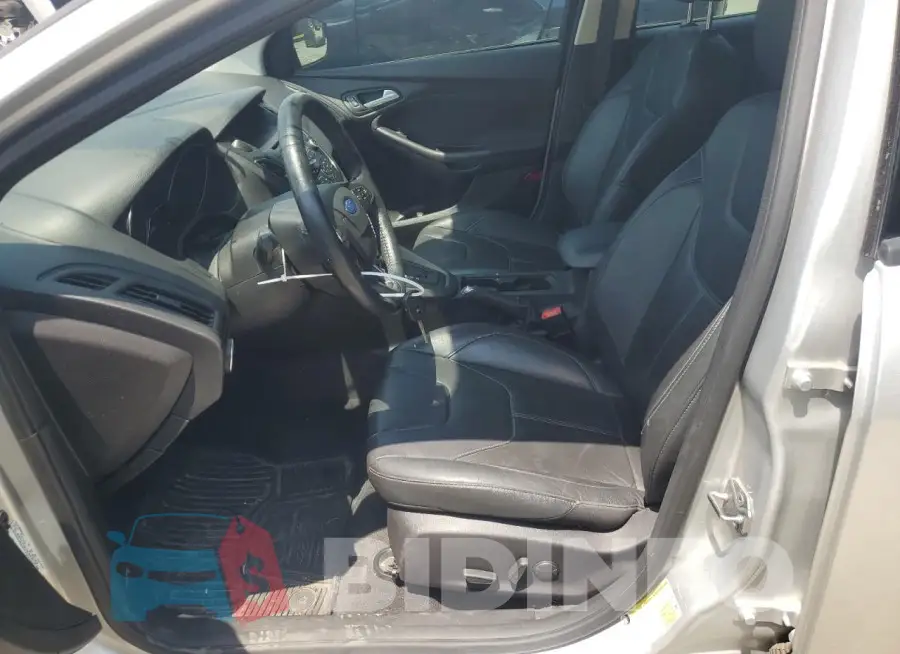 1FADP3F21GL208801 Photo# 7