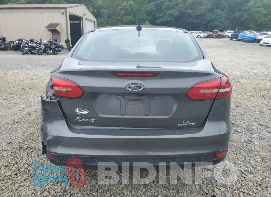 1FADP3F24GL377789 Photo# 6
