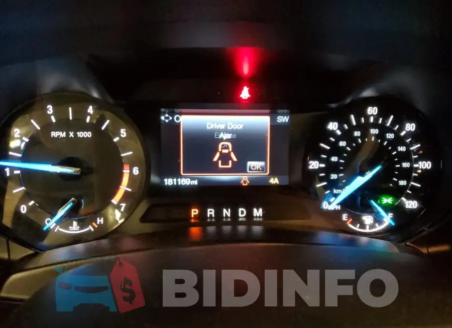 1FMJK1JT7FEF15033 Photo# 9