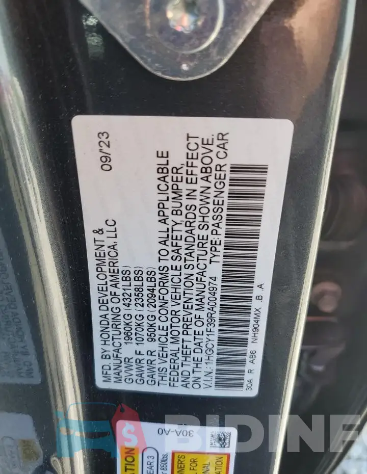 1HGCY1F39RA004974 Photo# 12
