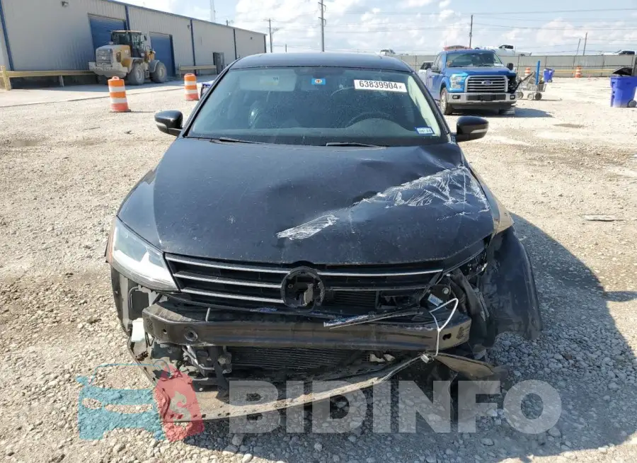 3VWL17AJ5HM402581 Photo# 5