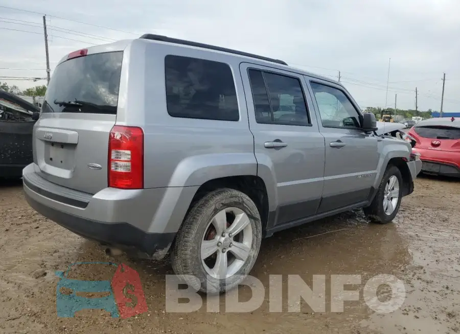 1C4NJPFB7GD576899 Photo# 3
