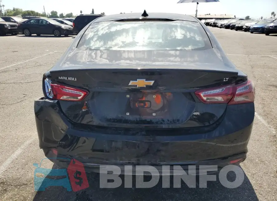 1G1ZD5ST3NF181351 Photo# 6