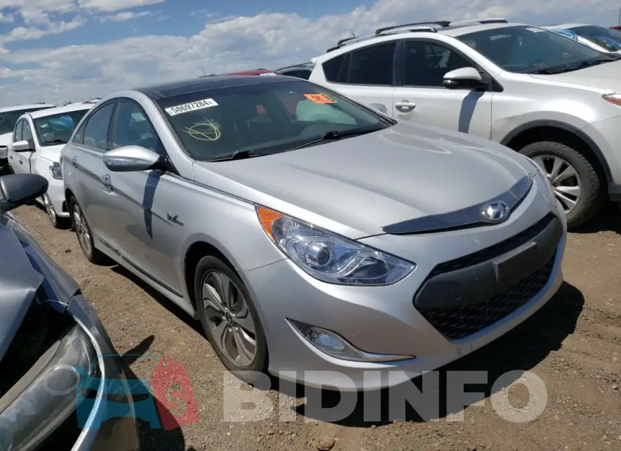 KMHEC4A41FA131541 Photo# 4