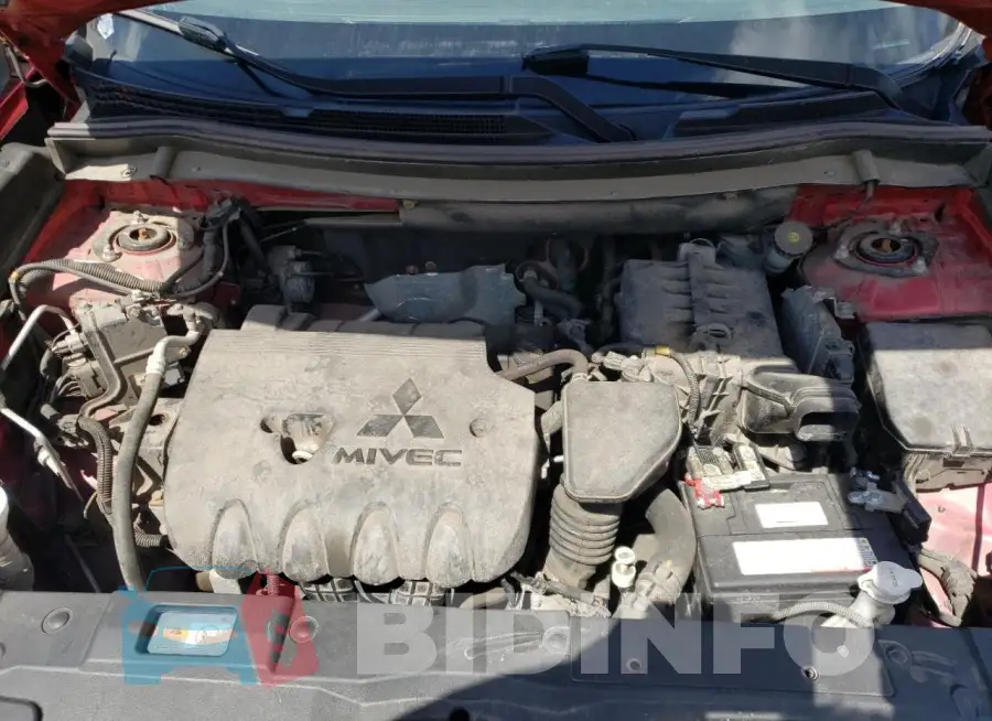 JA4AD2A32JZ004233 Photo# 12