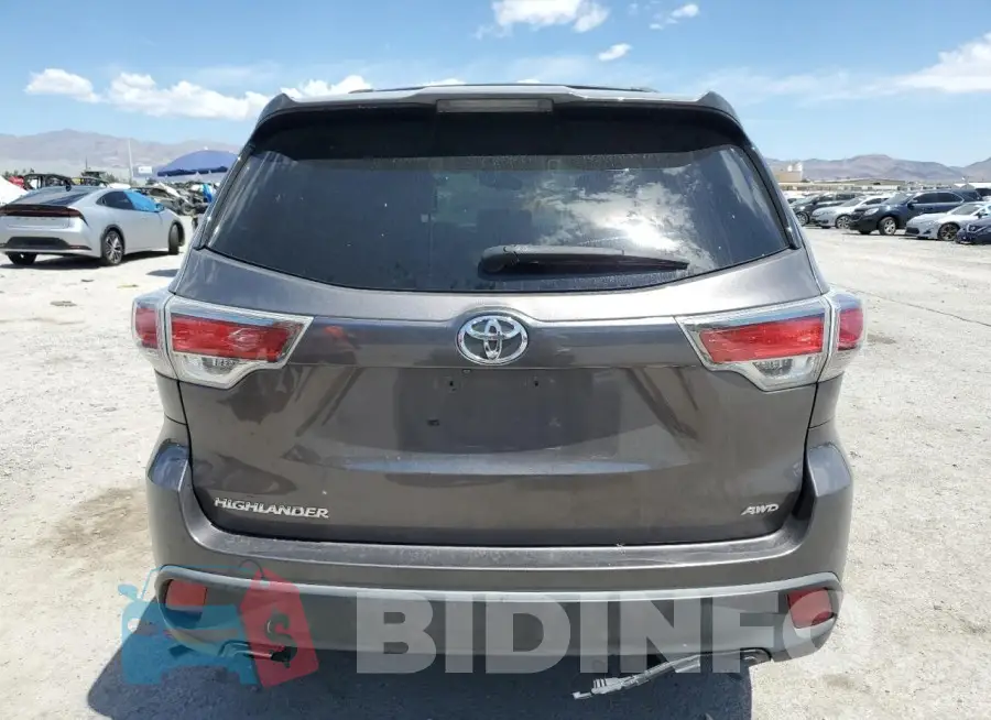 5TDBKRFH4GS257562 Photo# 6