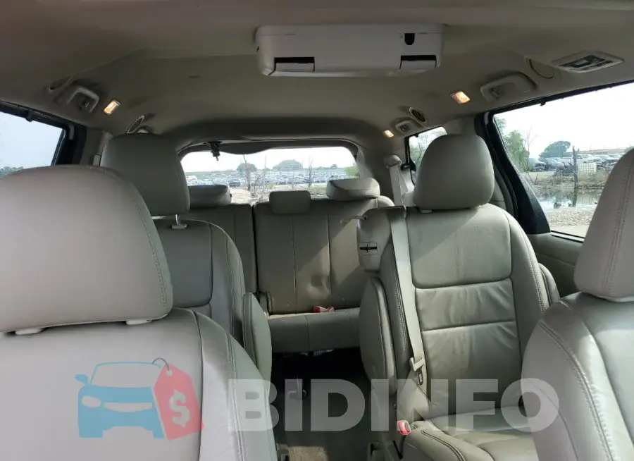 5TDYK3DCXGS717662 Photo# 10