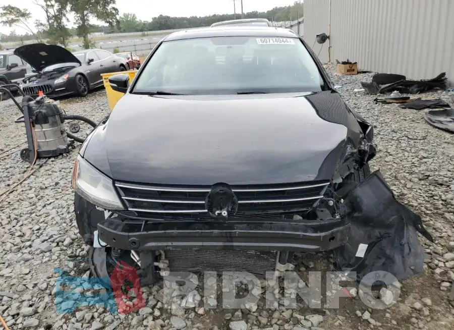 3VWDB7AJ0HM347586 Photo# 5