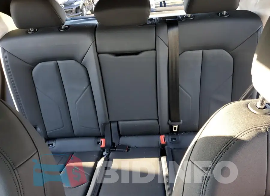 WA1EECF39M1132601 Photo# 10