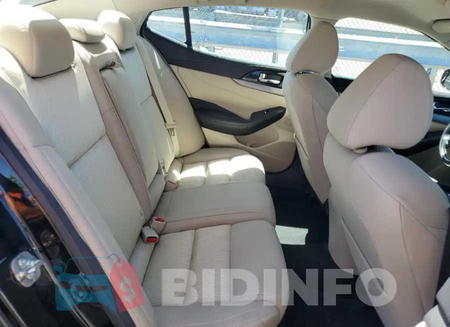 1N4AA6AP1HC417563 Photo# 10