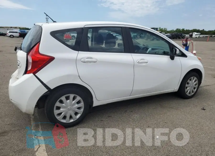 3N1CE2CP4FL432527 Photo# 3