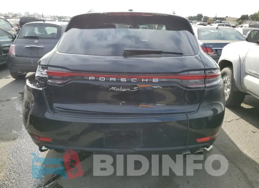 WP1AB2A57MLB37038 Photo# 6