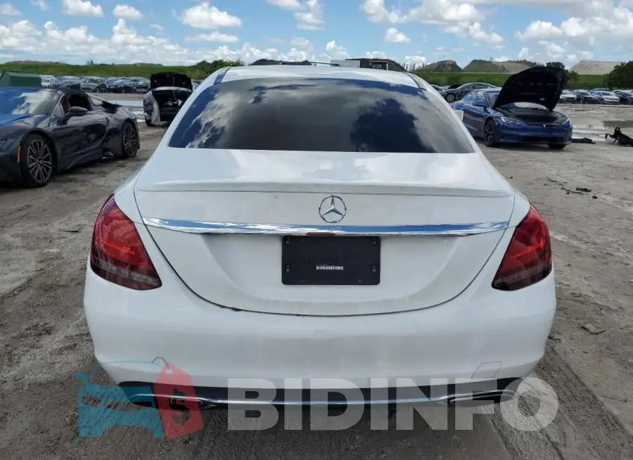 WDDWF8DB6KR461162 Photo# 6