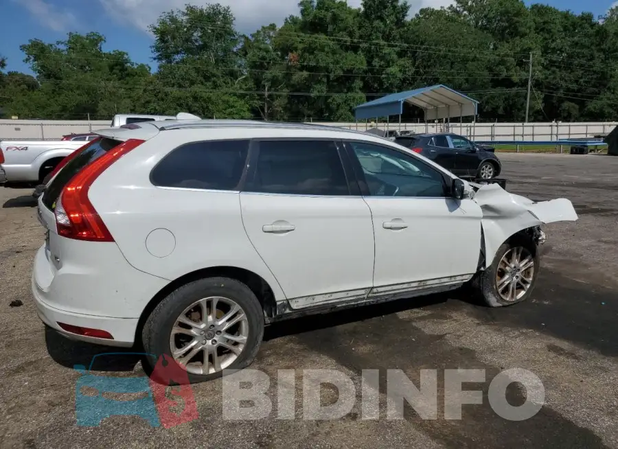 YV440MDKXF2739326 Photo# 3