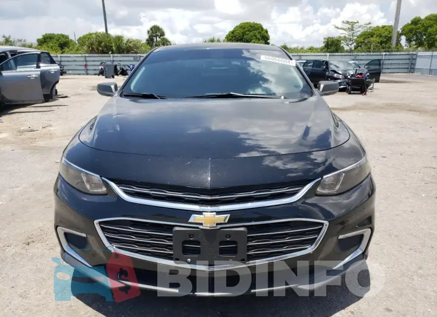 1G1ZB5ST9HF261148 Photo# 5