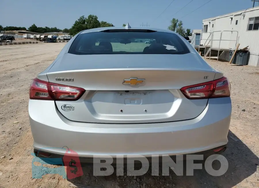 1G1ZD5ST6KF112942 Photo# 6