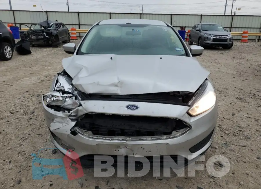 1FADP3F25JL290748 Photo# 5